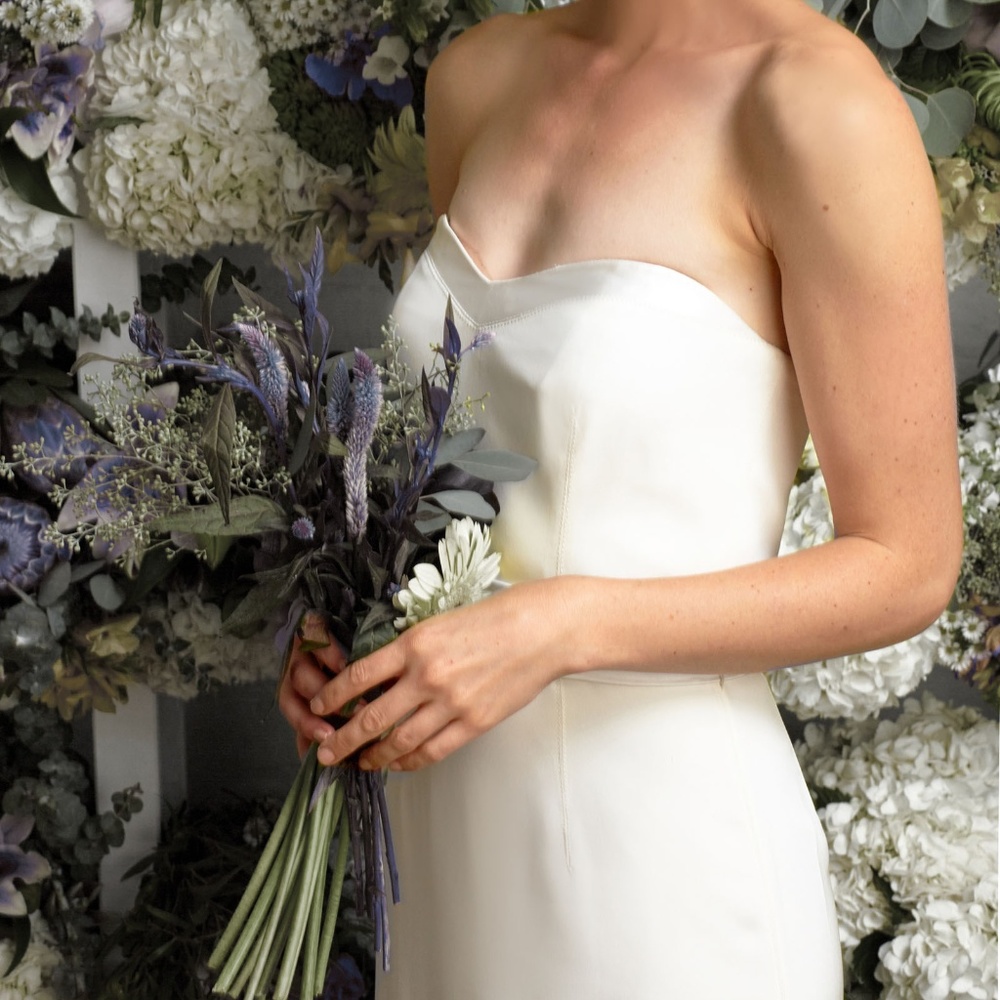 THALIA DRESS - Picture 2 of 6